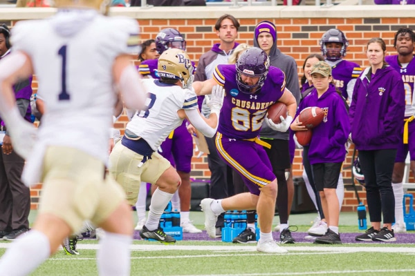 20221203-UMHB-fb-vs-Bethel-027