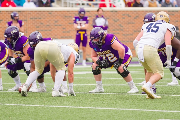 20221203-UMHB-fb-vs-Bethel-038
