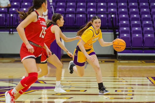 20221217-UMHB-g1-Wbb-vs-Sul-Ross-009-topaz