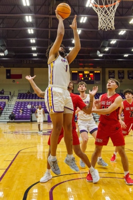 20221217-UMHB-g2-Mbb-vs-Sul-Ross-052-topaz