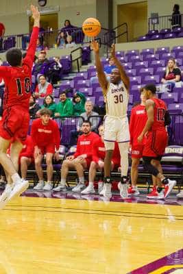 20221217-UMHB-g2-Mbb-vs-Sul-Ross-053-topaz