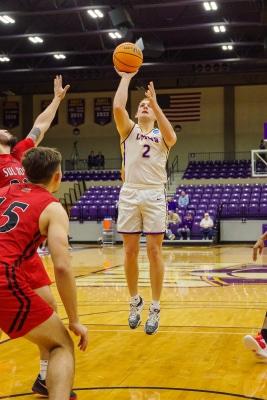 20221217-UMHB-g2-Mbb-vs-Sul-Ross-067-topaz