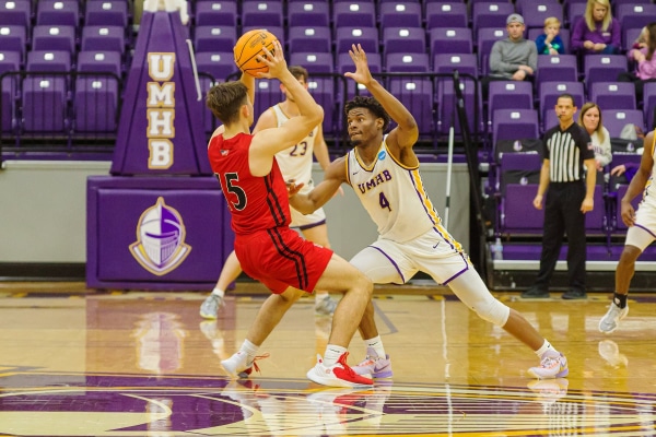 20221217-UMHB-g2-Mbb-vs-Sul-Ross-068-topaz