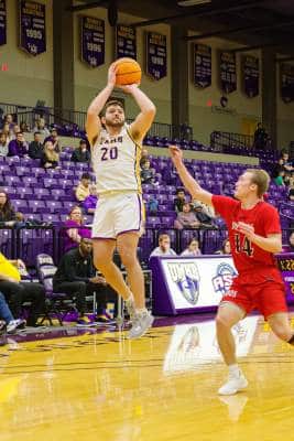 20221217-UMHB-g2-Mbb-vs-Sul-Ross-119-topaz