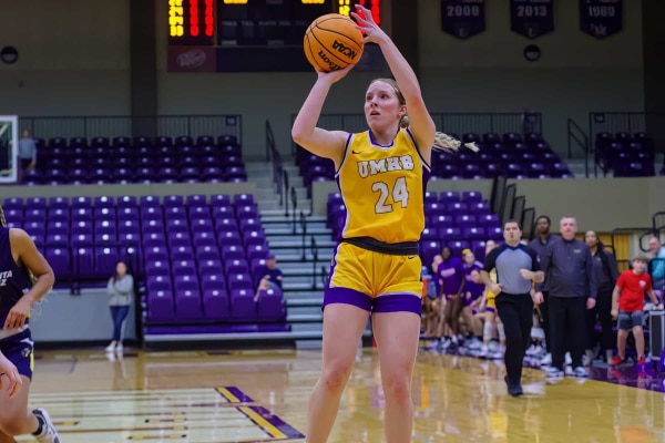 20230102-UMHB-wbb-vs-UC-Santa-Cruz-026