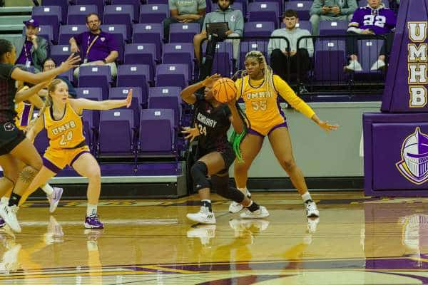 20230114-UMHB-wbb-vs-McMurry009