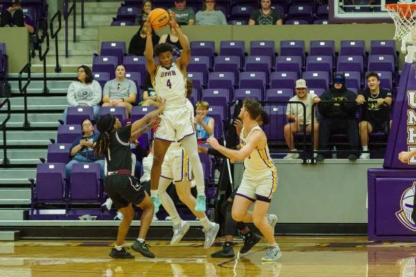 20230114-UMHB-Mbb-vs-McMurry011