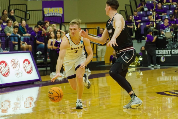 20230114-UMHB-Mbb-vs-McMurry023