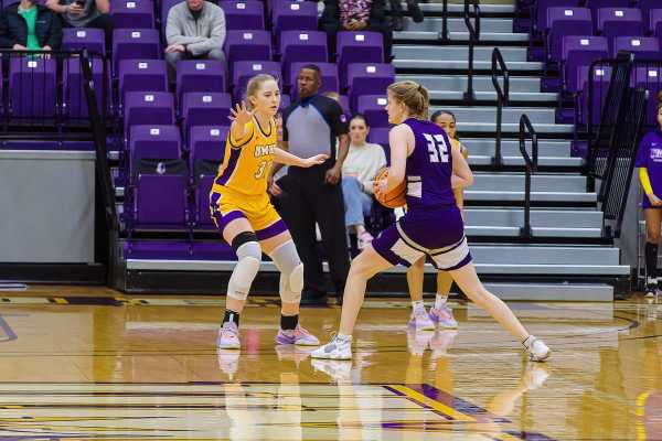20230211-UMHB-g1-Wbb-vs-Ozarks-010