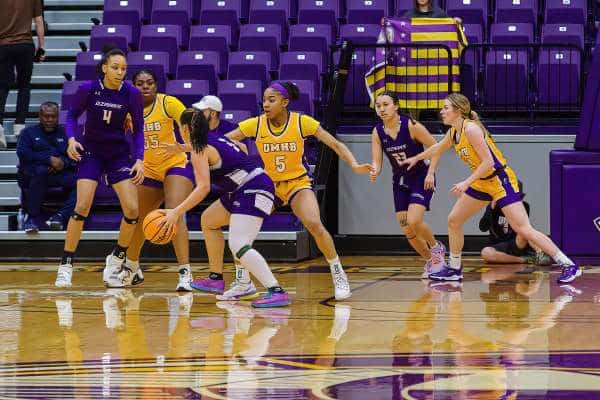 20230211-UMHB-g1-Wbb-vs-Ozarks-011