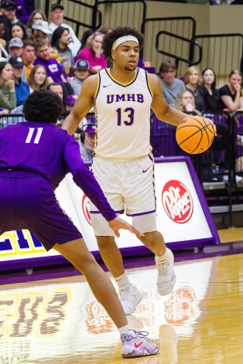 20230211-UMHB-g2-Mbb-vs-Ozarks-016