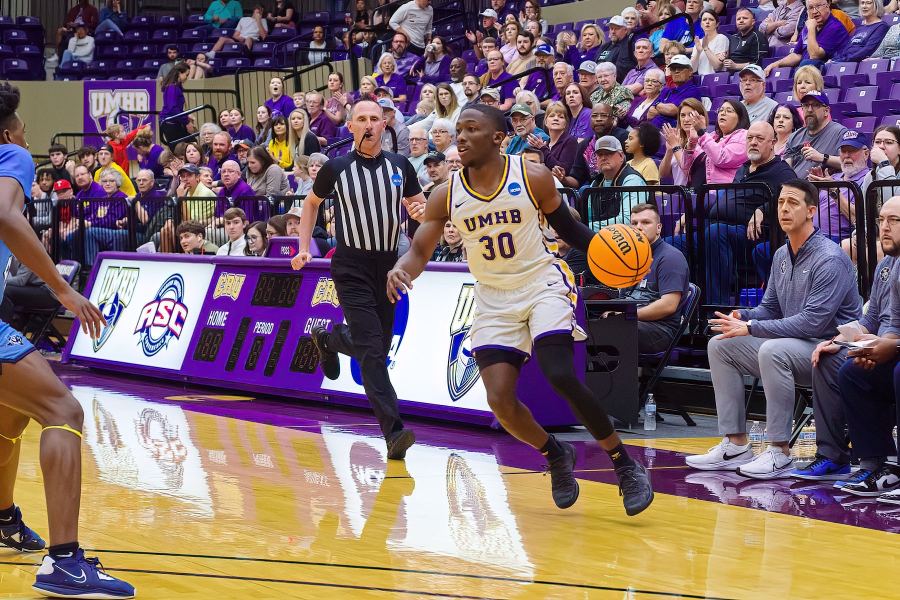 20230304-UMHB-Mbb-vs-ETBU-007