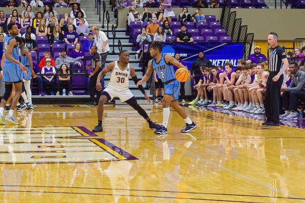 20230304-UMHB-Mbb-vs-ETBU-013