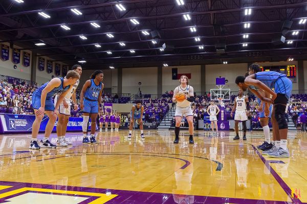 20230304-UMHB-Mbb-vs-ETBU-023