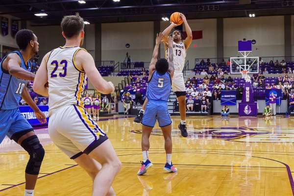 20230304-UMHB-Mbb-vs-ETBU-024