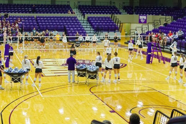 20230901-UMHB-vb-vs-Simpson-College-002