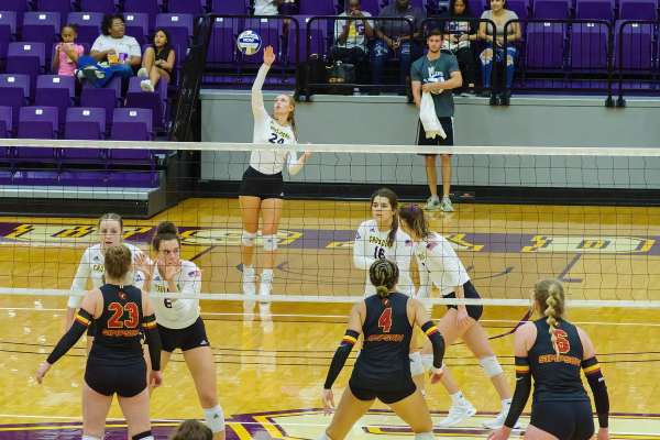 20230901-UMHB-vb-vs-Simpson-College-016