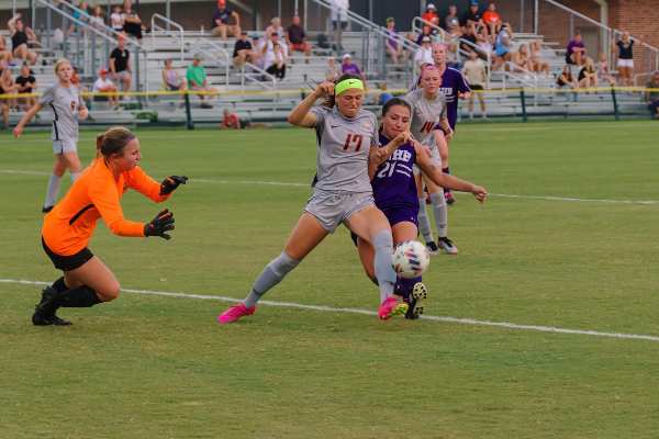 20230909-UMHB-wsoc-vs-Ohio-Northern-University-037