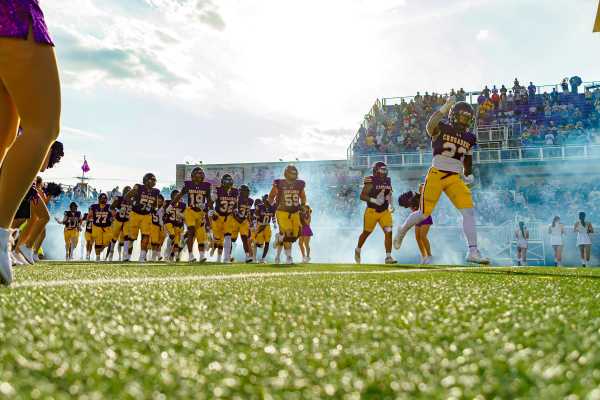 20230923-UMHB-fb-vs-McMurry-021
