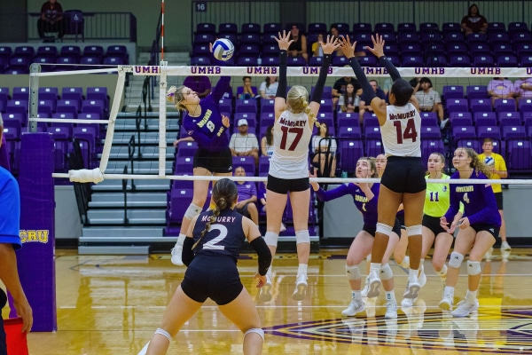 20230923-UMHB-vb-vs-McMurry-009