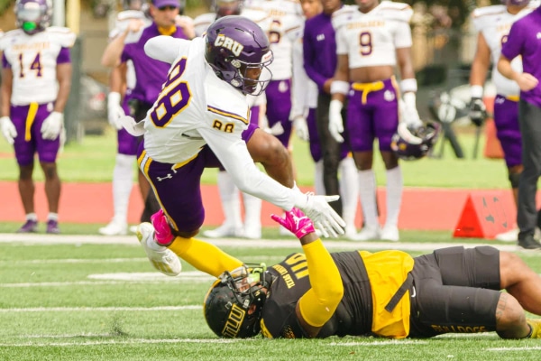 20231007-UMHB-fb-at-TLU-025