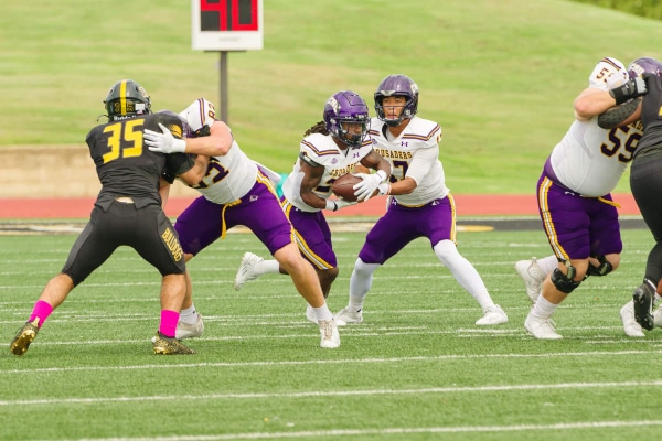 20231007-UMHB-fb-at-TLU-038