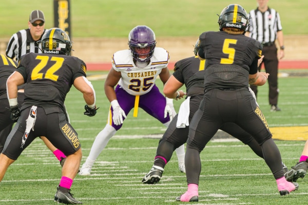 20231007-UMHB-fb-at-TLU-059
