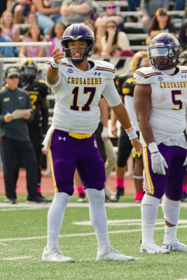 20231007-UMHB-fb-at-TLU-117