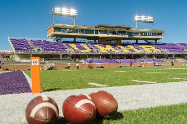 20231014-UMHB-fb-vs-SulRoss-001