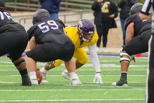 20231028-UMHB-fb-at-HSU-091