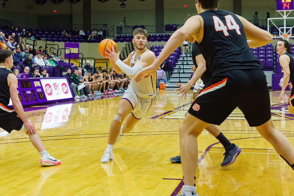 20240106-UMHB-mbb-vs-UTD-071