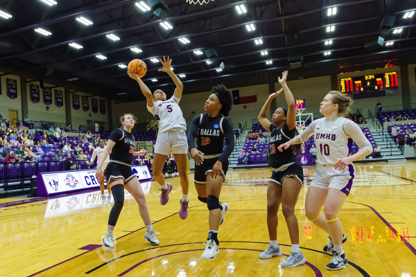 20240106-UMHB-wbb-vs-UTD-038