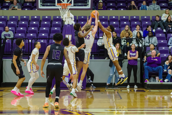 20240120-UMHB-g2-mbb-vs-Concordia-009