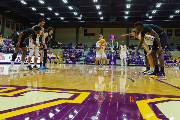 20240120-UMHB-g2-mbb-vs-Concordia-027