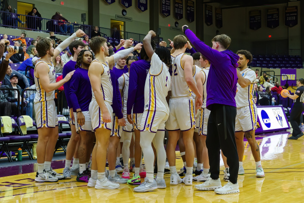 20240120-UMHB-g2-mbb-vs-Concordia-056