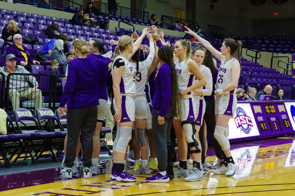 20240120-UMHB-g1-wbb-vs-Concordia-042