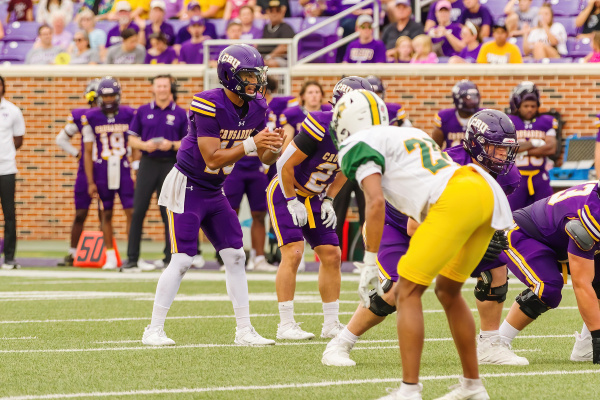 20240914-UMHB-fb-vs-WCU-054