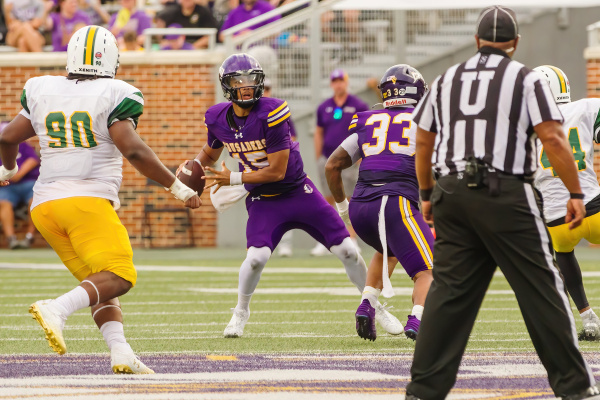 20240914-UMHB-fb-vs-WCU-103