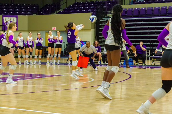 20241019-UMHB-vb-vs-LETU-024