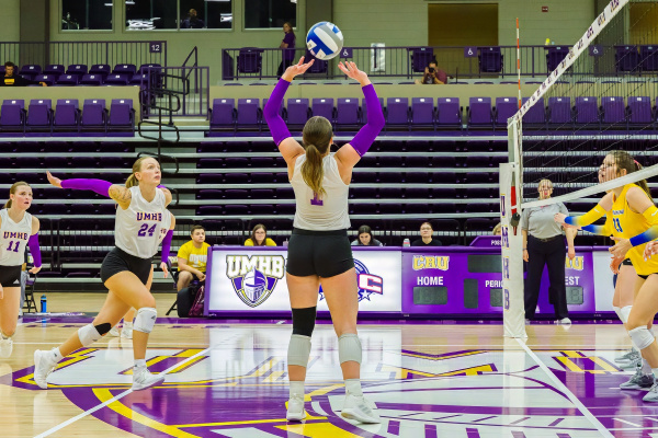 20241019-UMHB-vb-vs-LETU-035