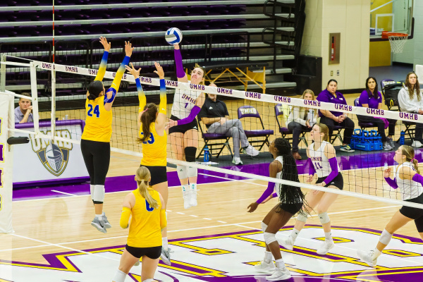 20241019-UMHB-vb-vs-LETU-038