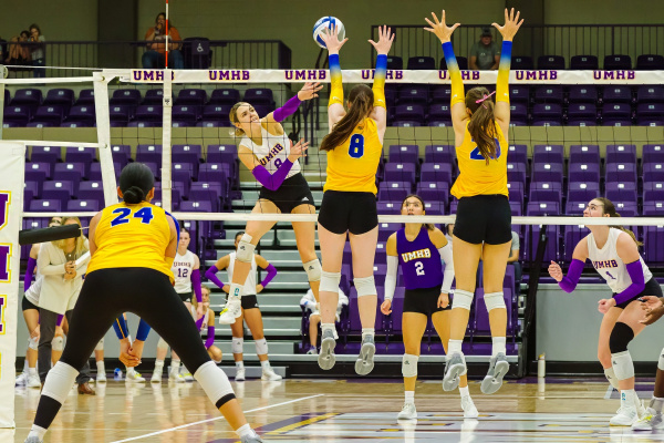 20241019-UMHB-vb-vs-LETU-062