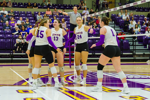 20241019-UMHB-vb-vs-LETU-127